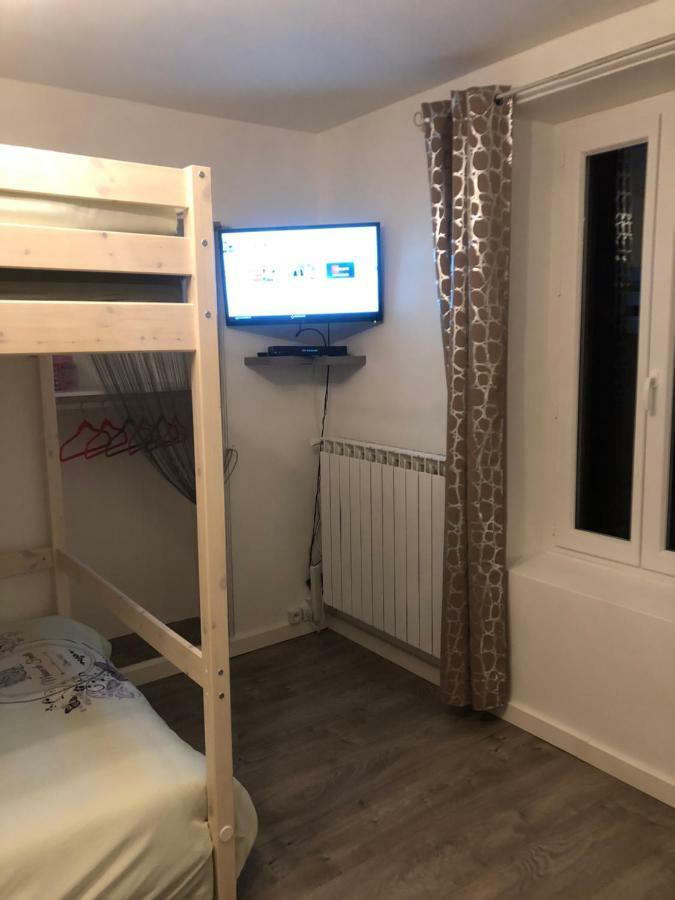 Appartement Tout Confort Ugine Esterno foto